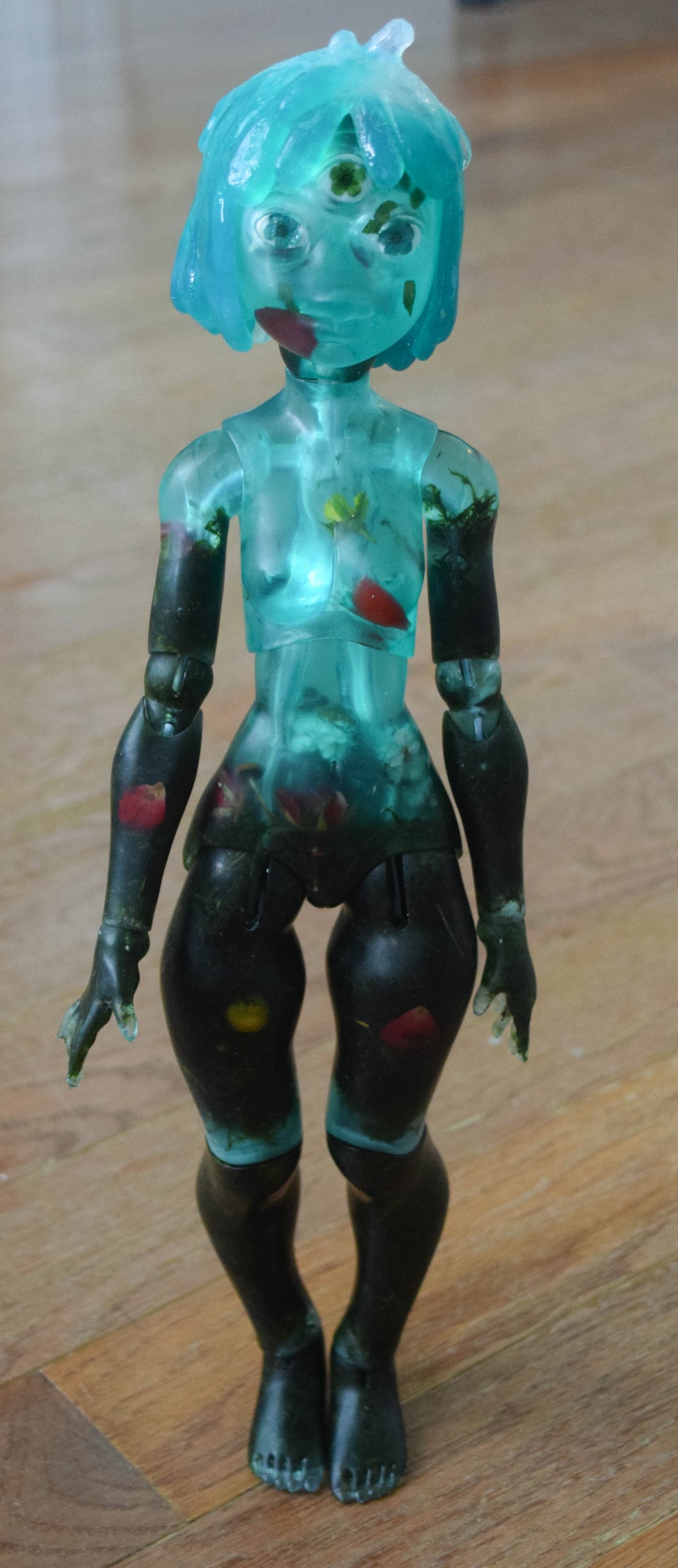 Green Flower and Moss Vitaceae with extra Reisling faceplate