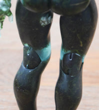 Green Flower and Moss Vitaceae with extra Reisling faceplate