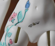 Coconut Orchidaceae with flower and bees "Tattoos"