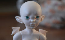 Light Peach Parmelia